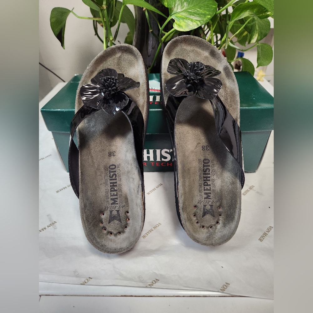 Gently worn mephisto sandals size 8